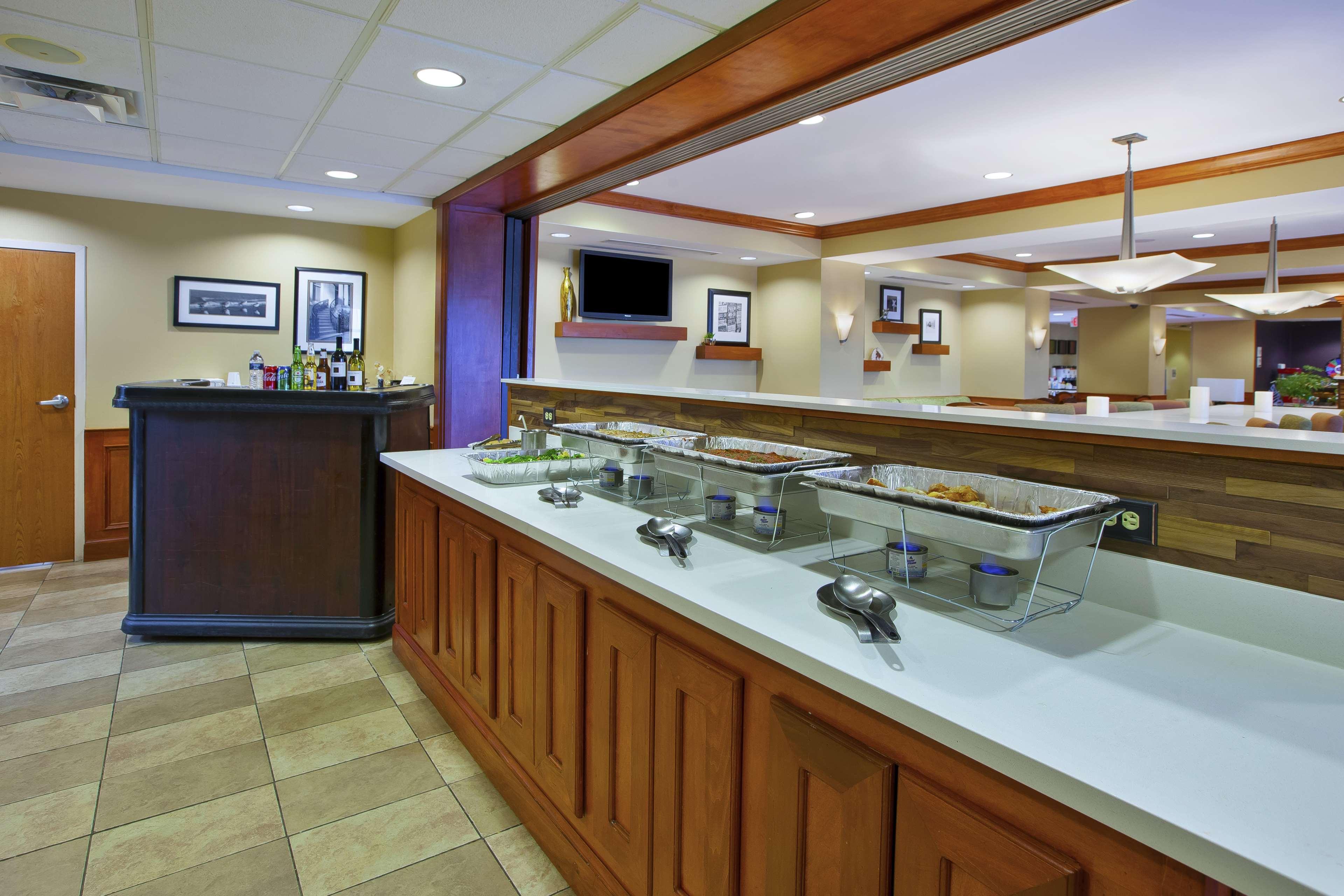 Hampton Inn Commerce/Novi Exterior foto